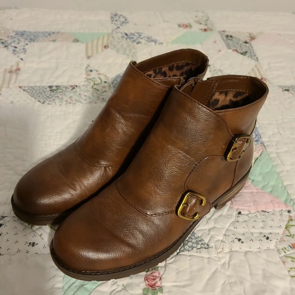 Naturalizer Shoes - Naturalizer N5 Breena Side Zip Strap Buckle Booties